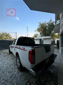 نیسان نەڤارا